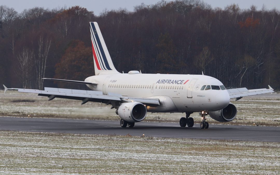 AELS neemt opnieuw Air France Airbus in ontvangst | Foto’s