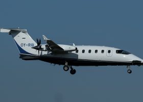 OY-RIB--P-180--SunAir---©M.Eenkhoorn