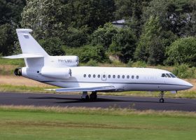 PH-LAU--Falcon 900EX--Exxaero---©P.Volmer