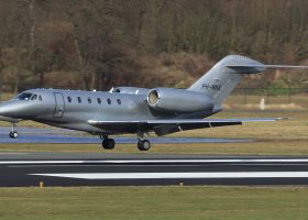 PH-NNX--C-750--ASL group---© A.Witsen