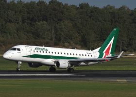 EI-RDG--ERJ175--Alitalia---©M.Eenkhoorn